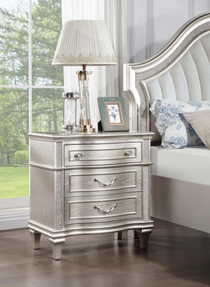 Evangeline 3-drawer Nightstand - Silver Oak