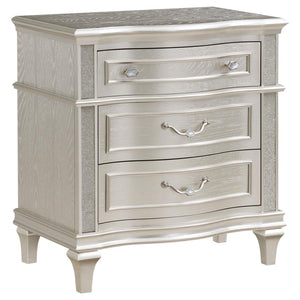 Evangeline 3-drawer Nightstand - Silver Oak