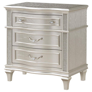 Evangeline 3-drawer Nightstand - Silver Oak