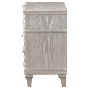 Evangeline 3-drawer Nightstand - Silver Oak